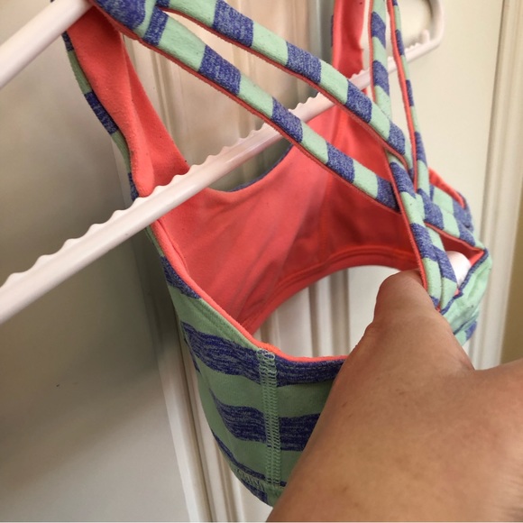 Reversible Ivivva by Lululemon bra - Picture 6 of 8